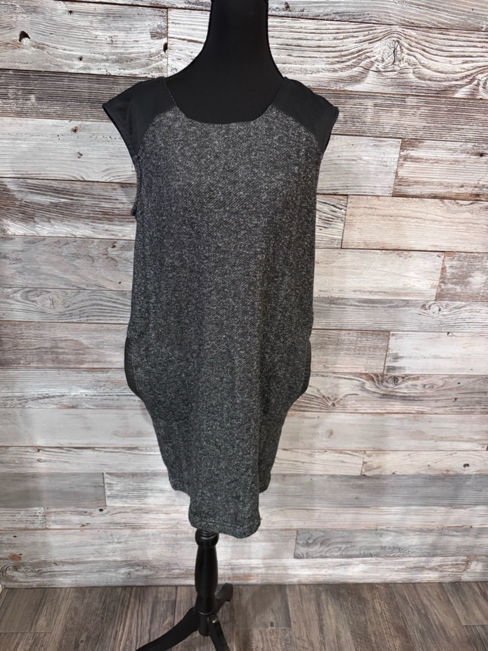 Sleeveless Heathered Gray Shift Dress with Pockets